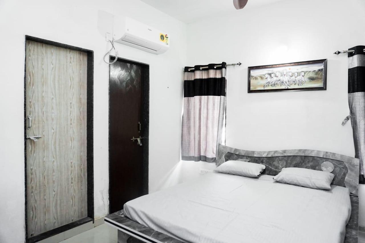 Mahadev Premium Homestay Garudeshwar Exterior foto